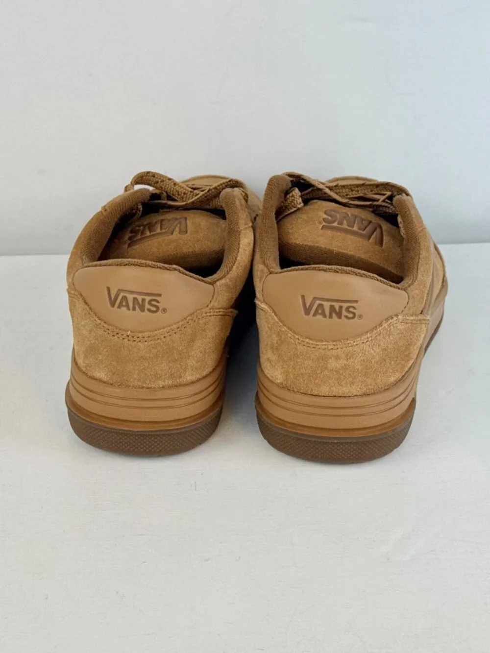 US Men's 12- VANS Hylane Skate Shoe - Tonal Chipmunk -  721356